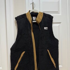 The North Face Black and Tan Fleece Vest